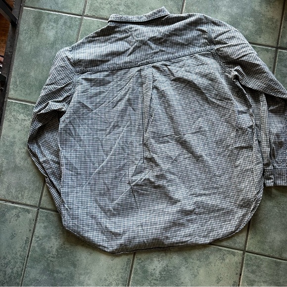 Boys Venezia Jeans Long Sleeve Dress Shirt
Good condition
Size 14/16 - Picture 3 of 6